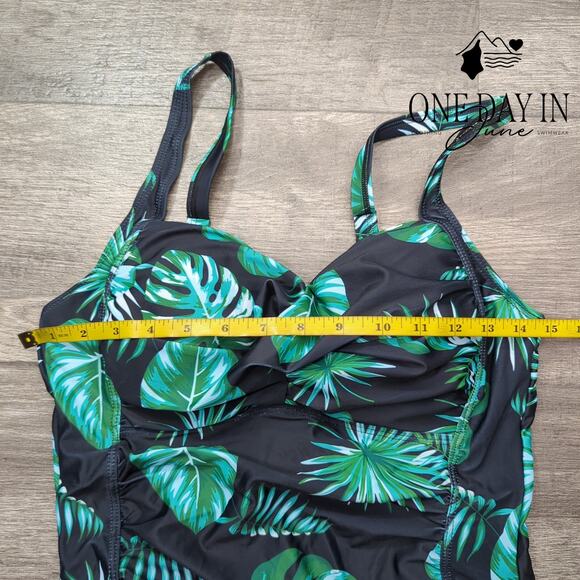 Adisputent Twist Front Tummy Control One Piece Swimsuit Size XL - Picture 2 of 4